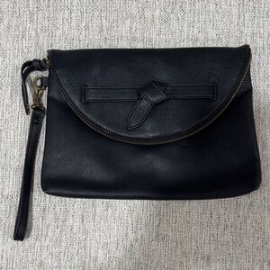 Universal Thread Black Wristlet Clutch